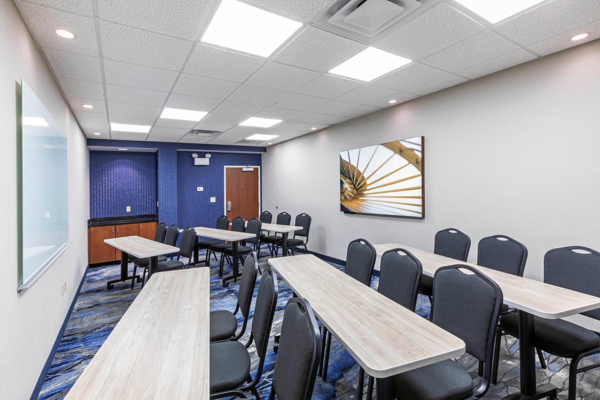 Fairfield Inn & Suites Tulsa Downtown Arts District Екстер'єр фото